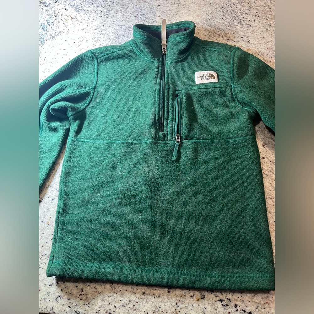 The North Face Quarter Zip Pullover